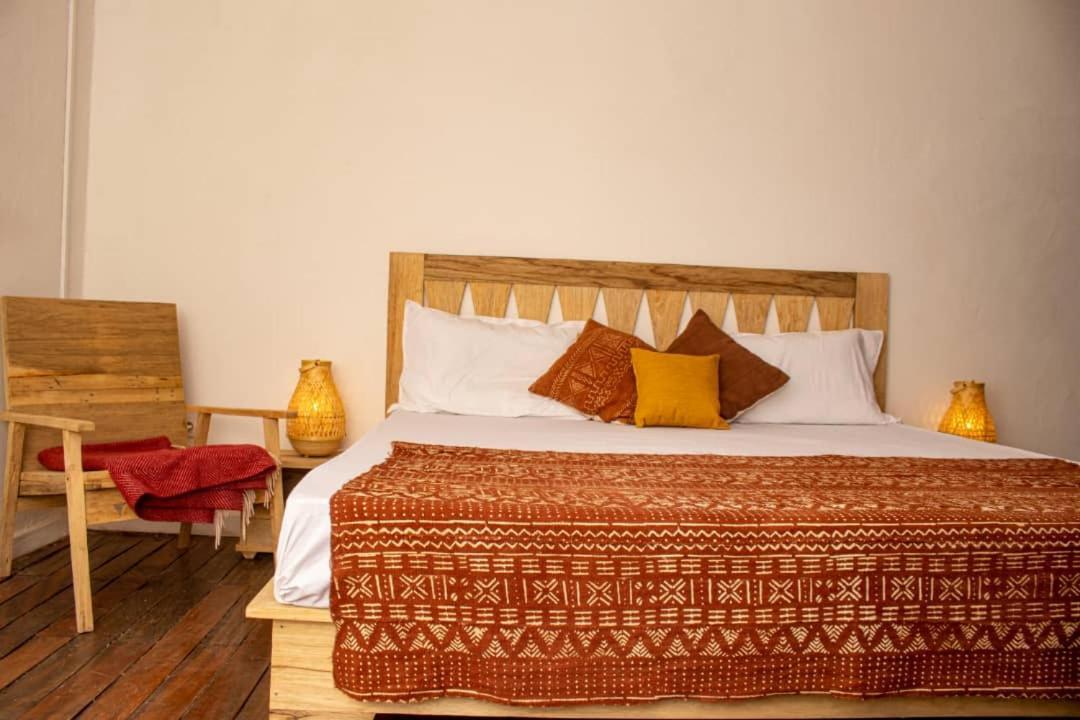 Ndar Ndar House Hotel Saint-Louis Szoba fotó